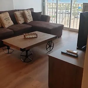 Les Vagues Au Balcon Apartamento