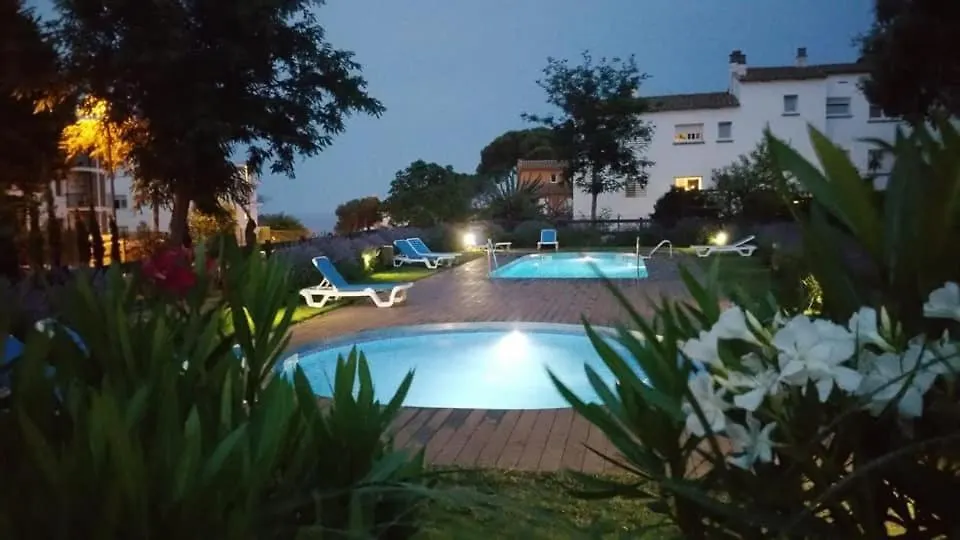 Camping Hotel Acampale - Glamping Costa Brava - Calella De Palafrugell